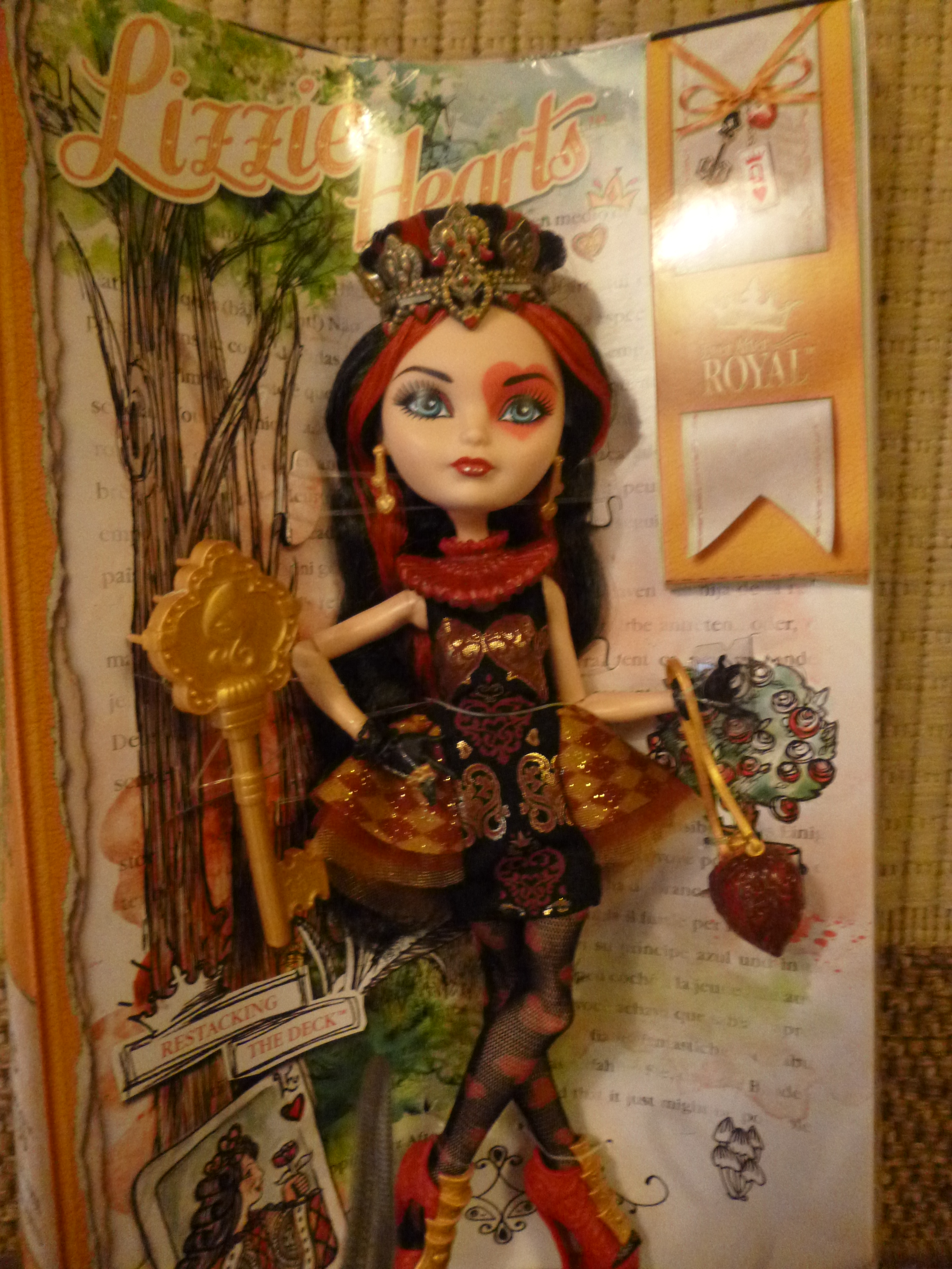 Ever After High LIZZIE HEARTS Ever After ROYAL Doll 1st Edition ORIGINAL  RELEASE